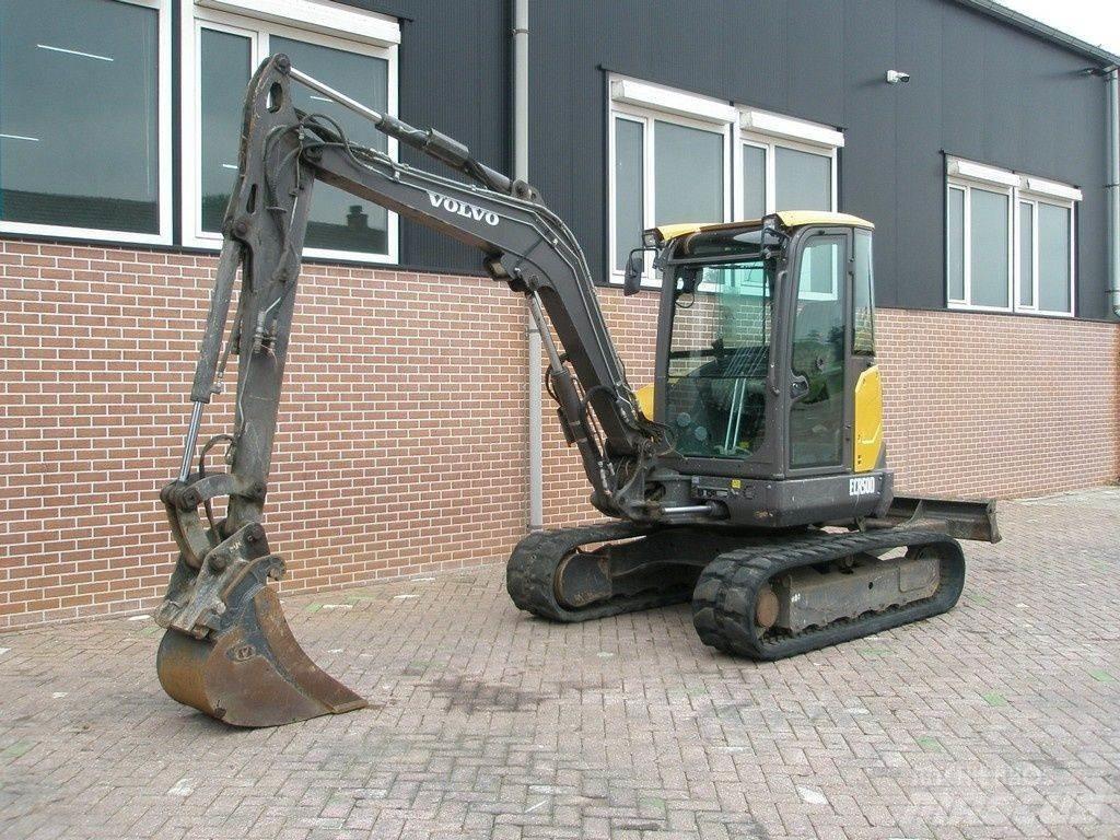 Volvo ECR50D حفارات صغيرة أقل من 7 طن (حفارات صغيرة)