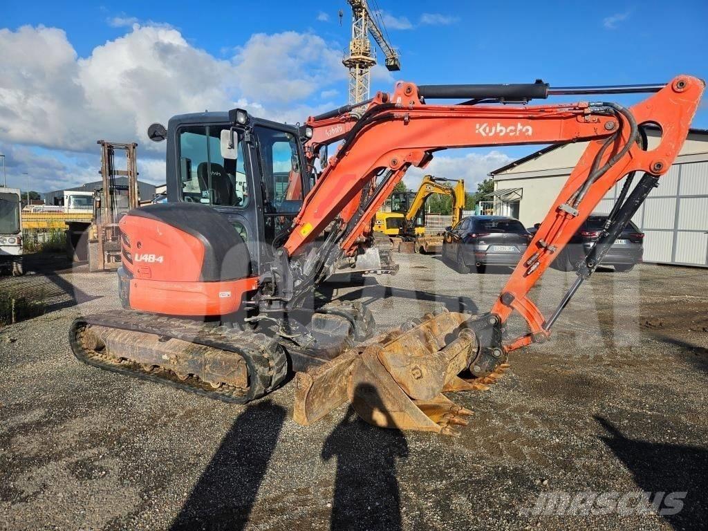 Kubota U 48-4 حفارات صغيرة أقل من 7 طن (حفارات صغيرة)