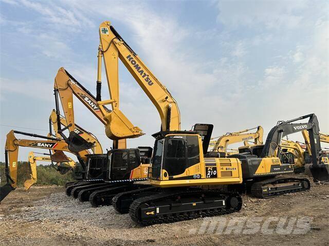 Komatsu PC 210-8 حفارات زحافة