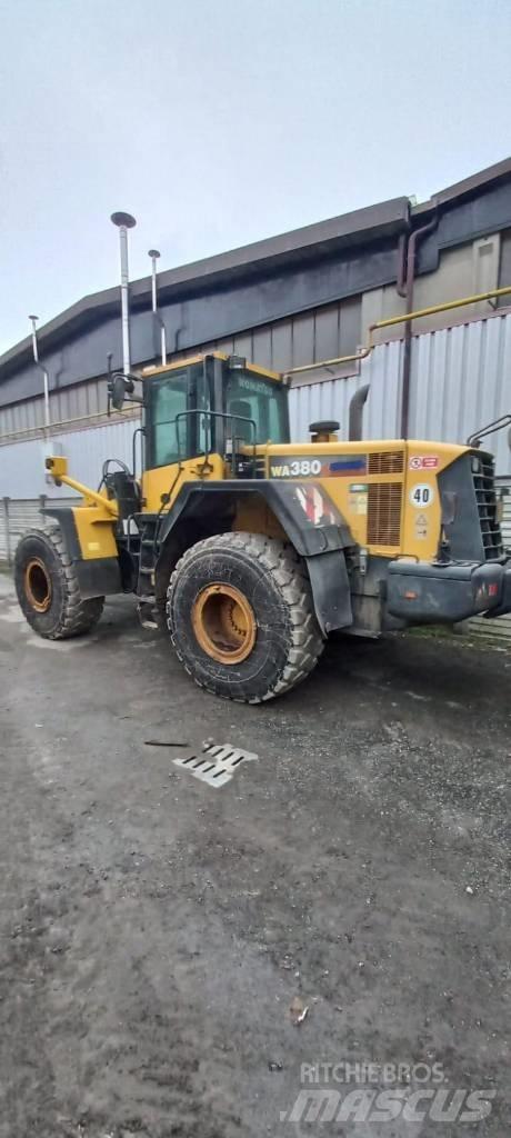 Komatsu WA 380-6 لوادر بعجل