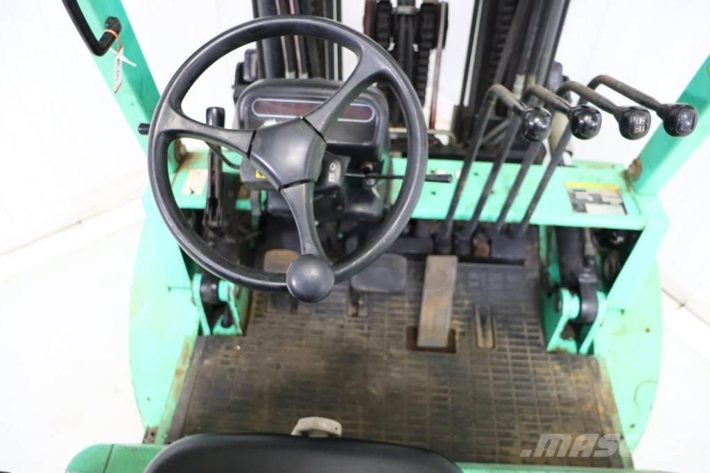 Mitsubishi FG40K شاحنات LPG