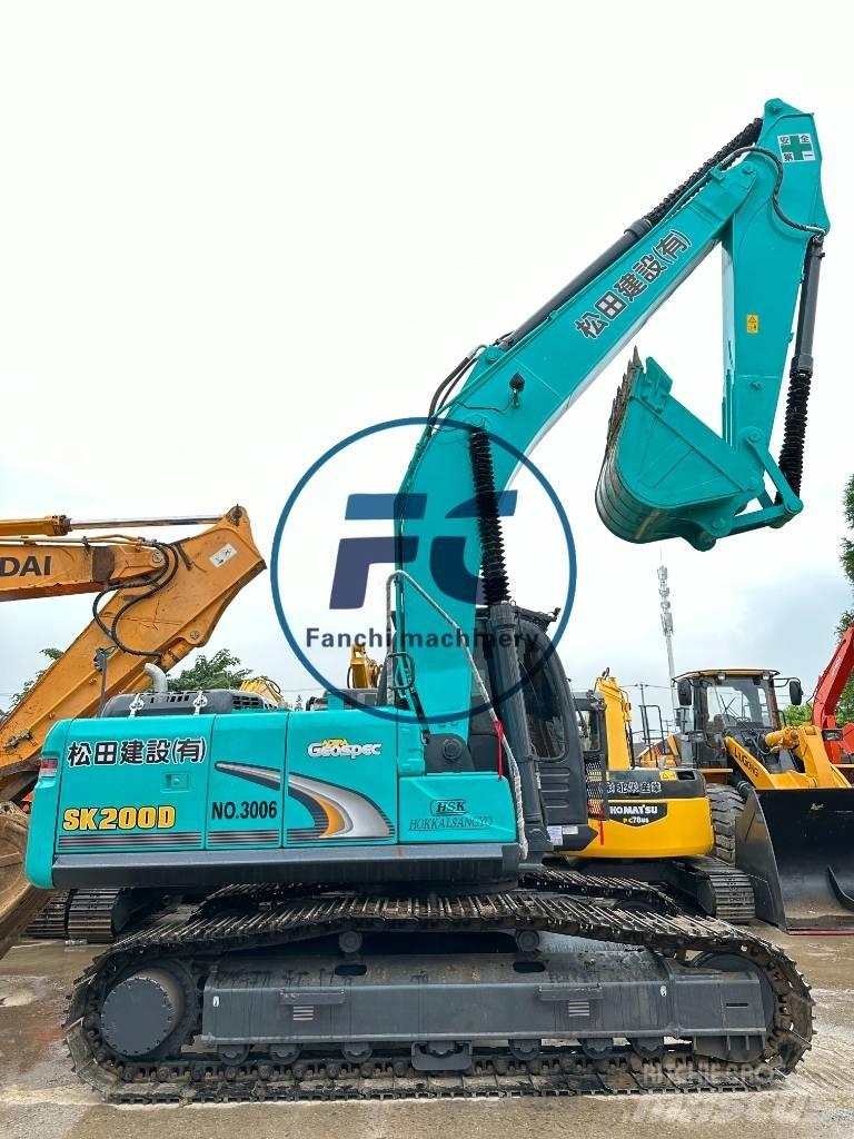 Kobelco SK 200-8 حفارات زحافة