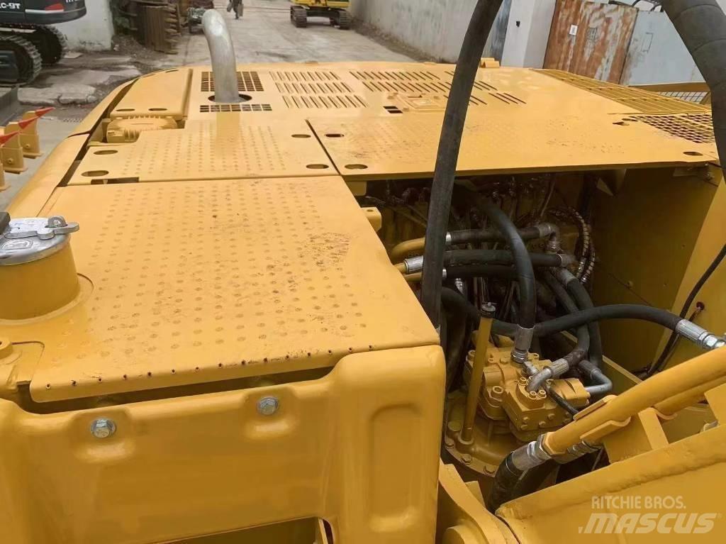 CAT 320 C LLR حفارات زحافة