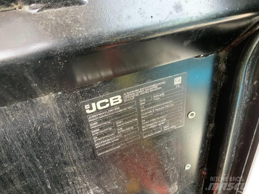 JCB 525-60 E مناولات متداخلة