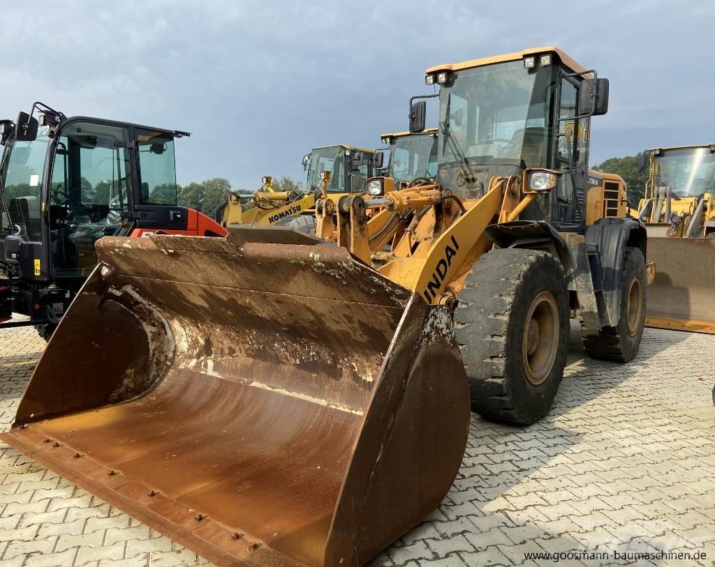 Hyundai HL 730-9 A لوادر بعجل