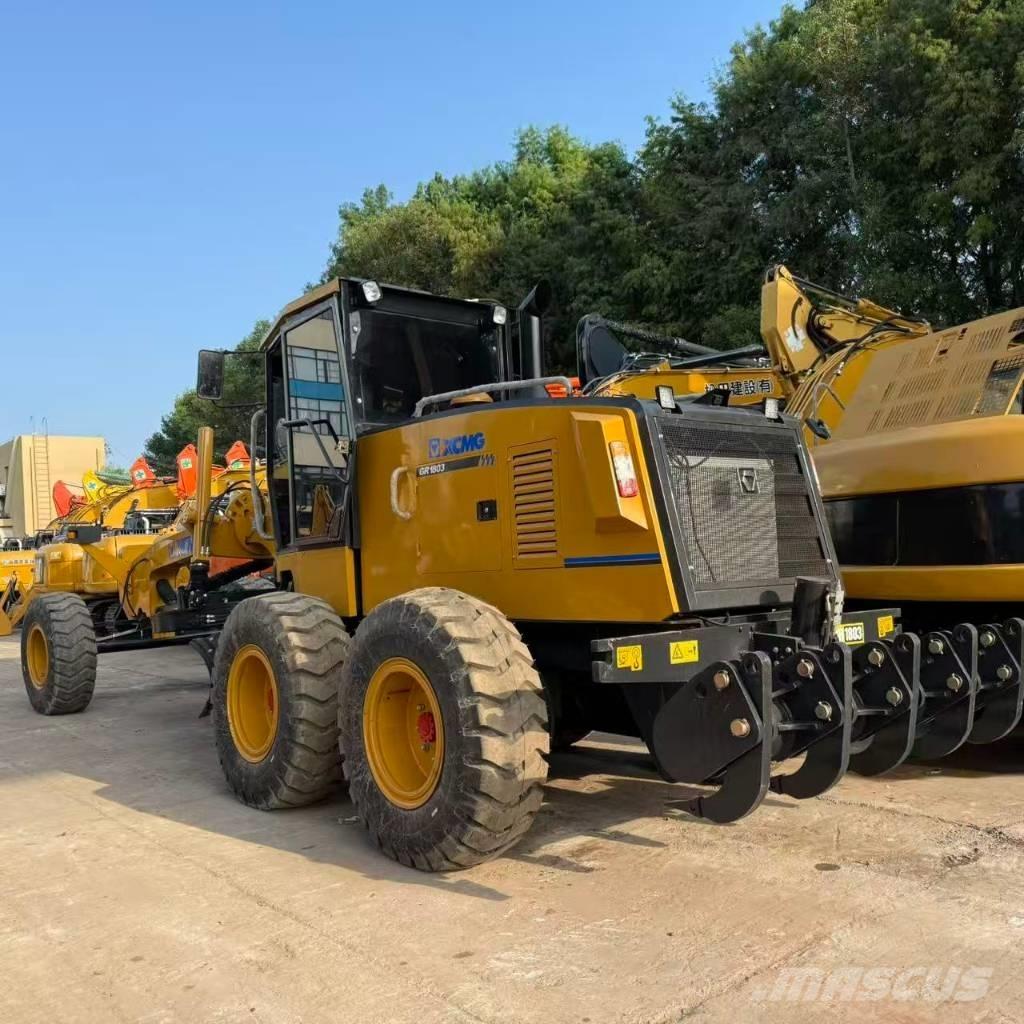 XCMG GR 1803 معدات تمهيد الطرق