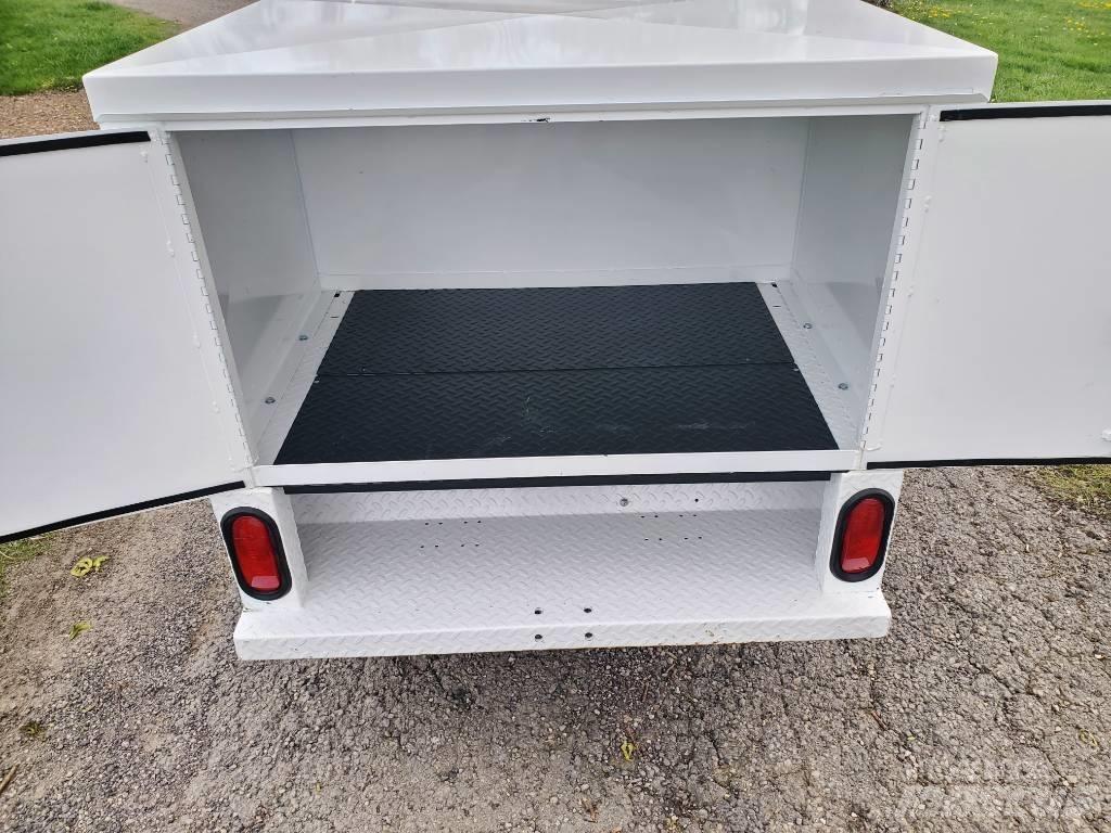 Taylor-Dunn R380 شاحنة قاطرة