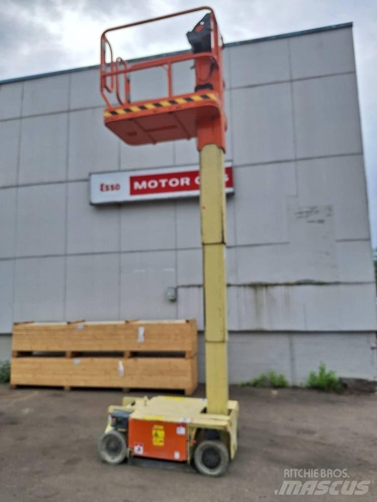 JLG 1230 ES رافعات مقصية الشكل