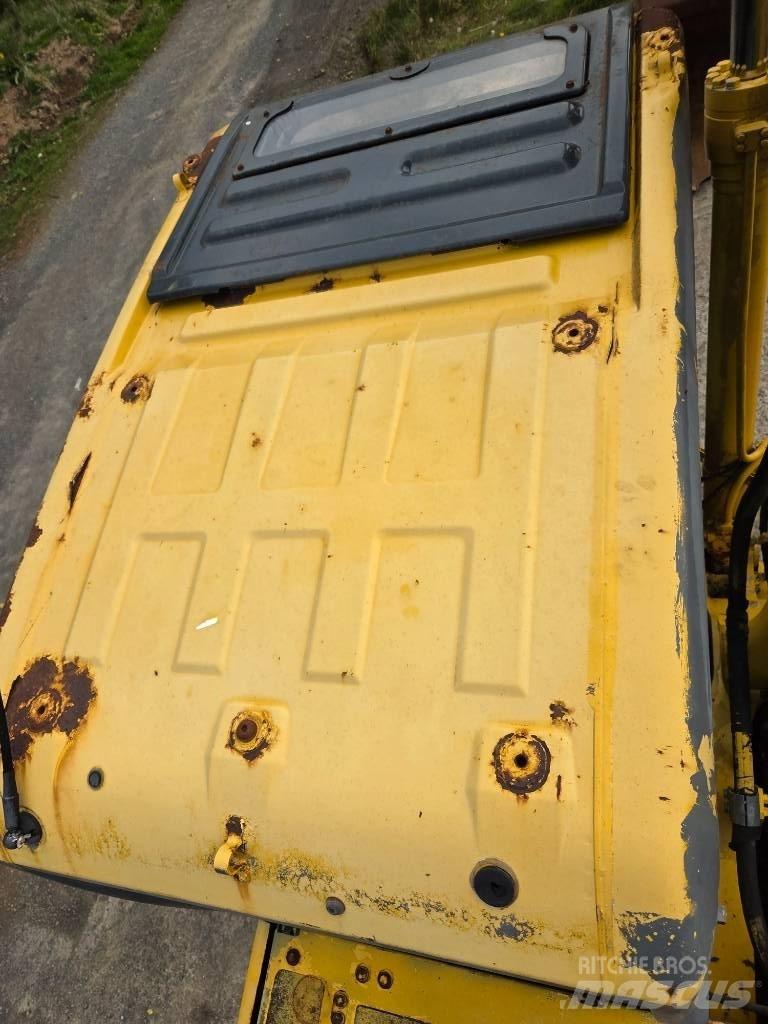 Komatsu PC 160 LC-7 حفارات زحافة