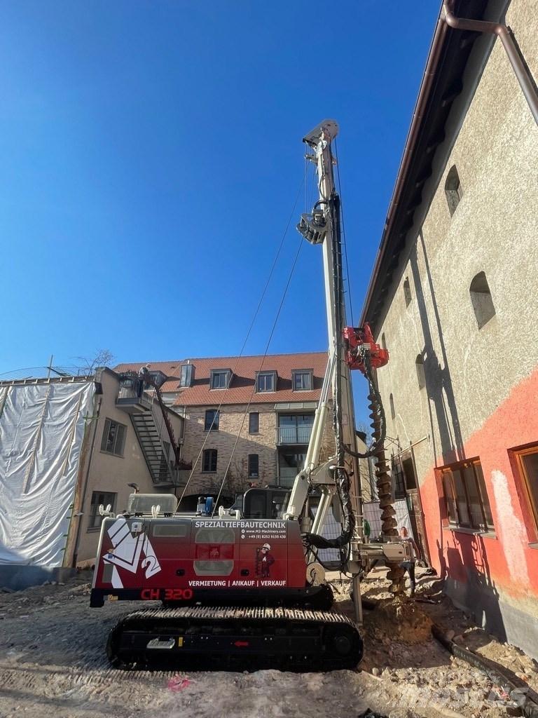 Comacchio CH 320 مثاقيب ثقيلة