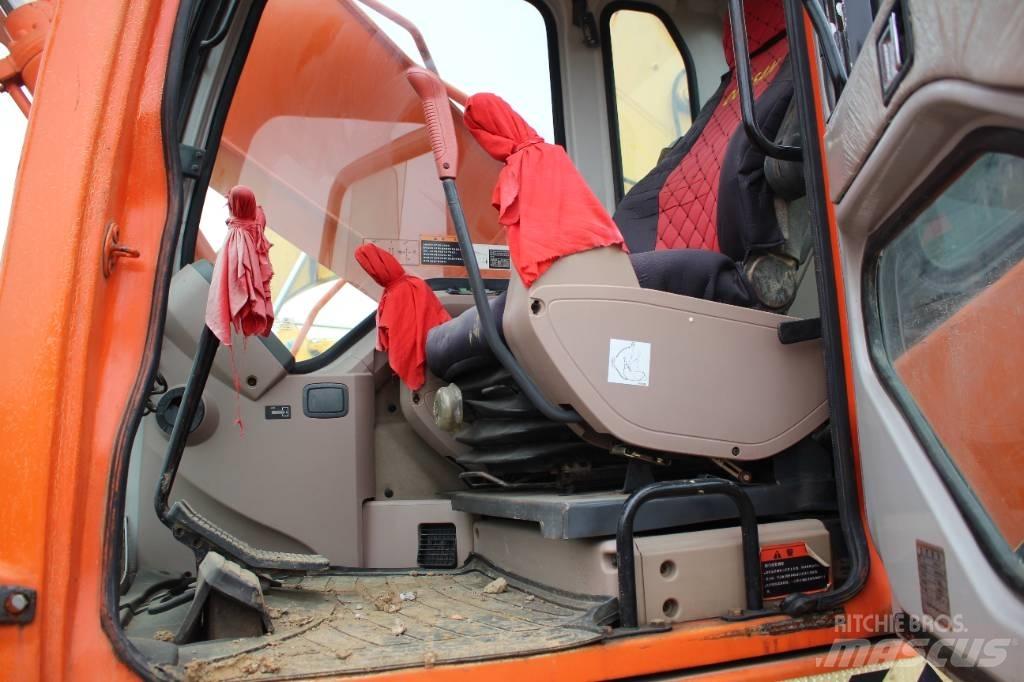 Doosan 220 LC-7 حفارات زحافة