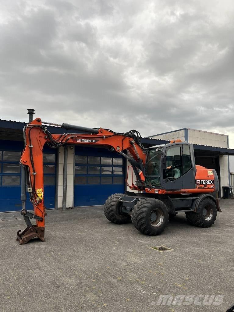 Terex TW 160 حفارات بعجل