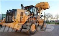 CAT 966 M لوادر بعجل
