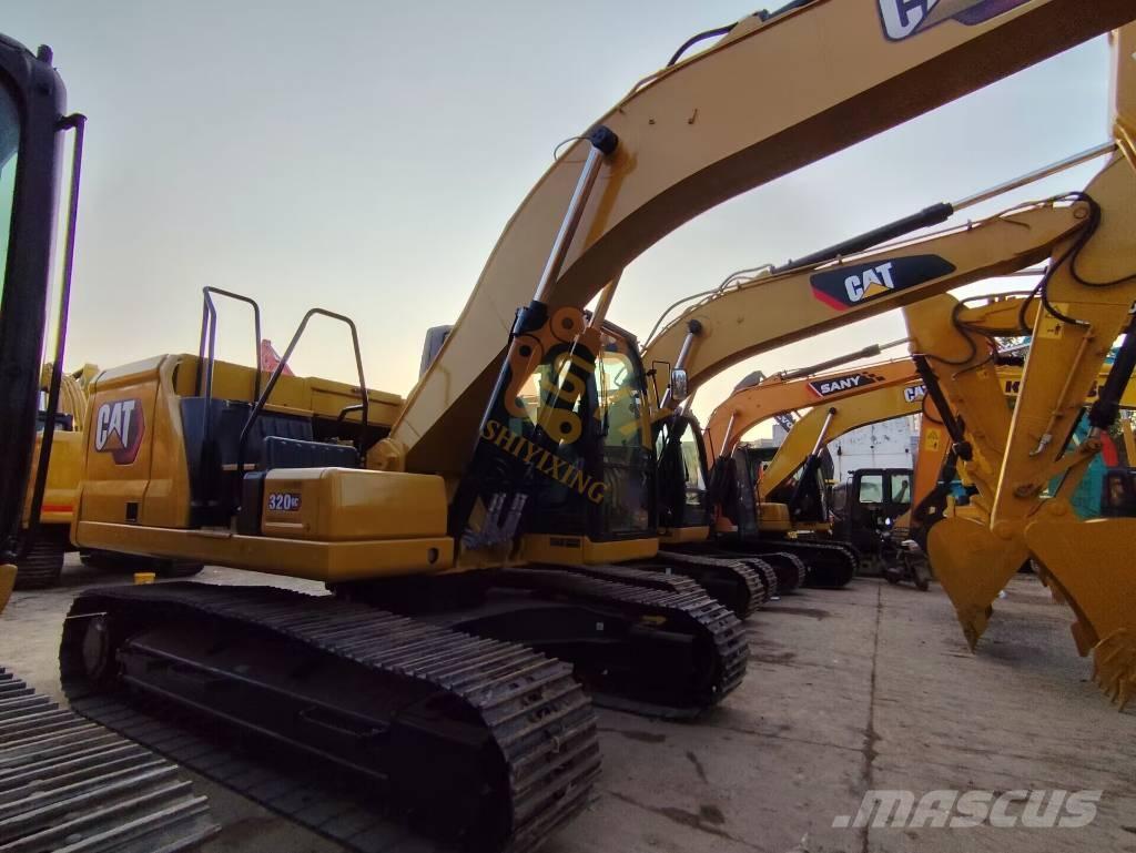 CAT 320GC حفارات زحافة