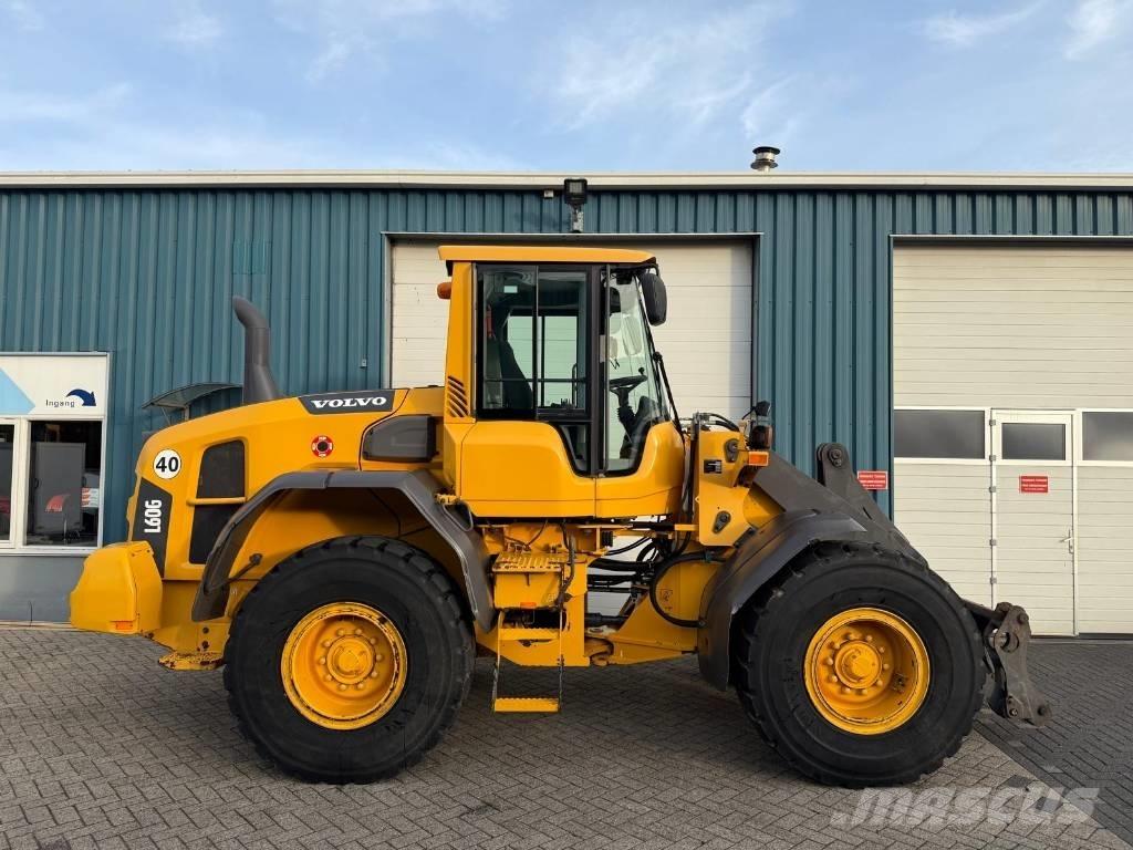 Volvo L 60 G لوادر بعجل