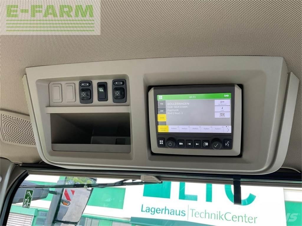 John Deere 8R340 الجرارات