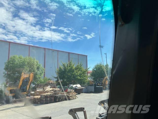 JCB 4CX AEC لوادر ذات جرافات عكسية