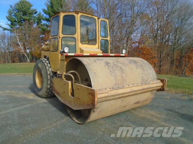 Dynapac CA 25 D مداحل أحادية الأسطوانة