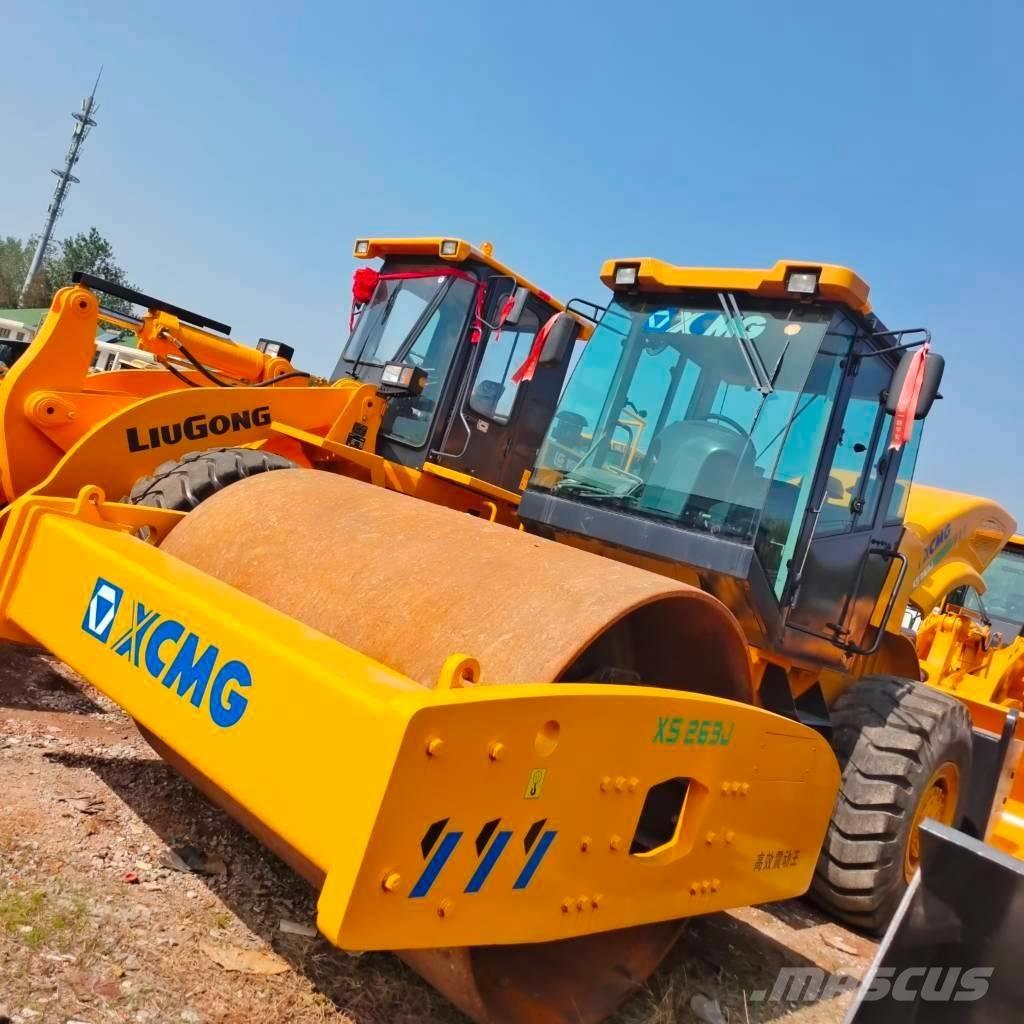 XCMG XS263J مداحل أحادية الأسطوانة