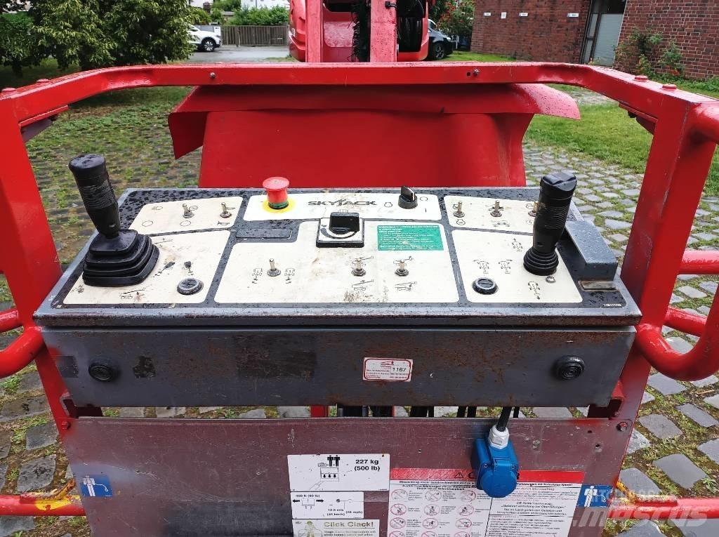 SkyJack SJ 66 T رافعات سلة تلسكوبية