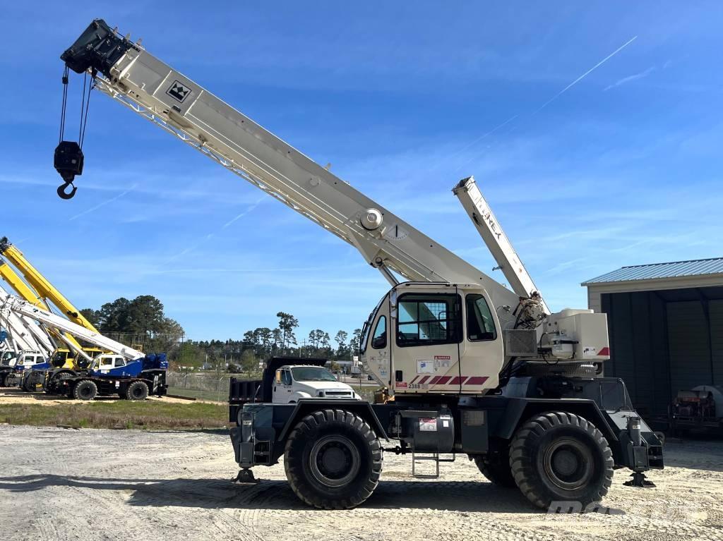 Terex RT 230-1 رافعات الطرق الوعرة