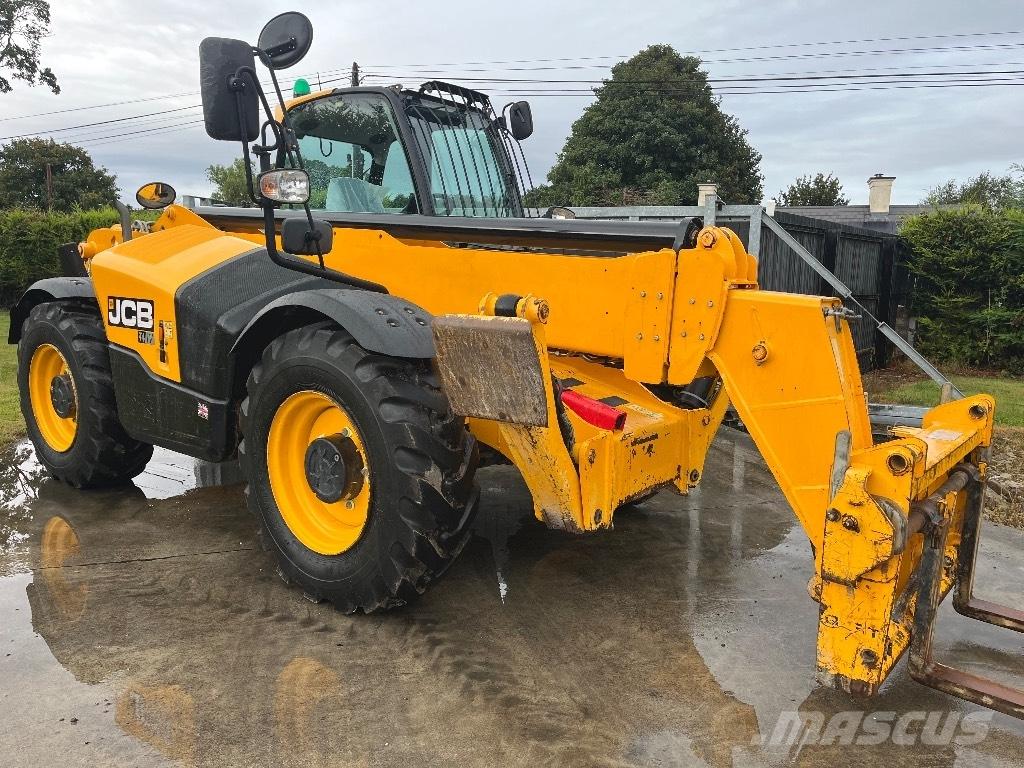 JCB 540-140 مناولات متداخلة