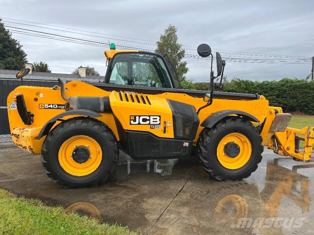 JCB 540-140 مناولات متداخلة