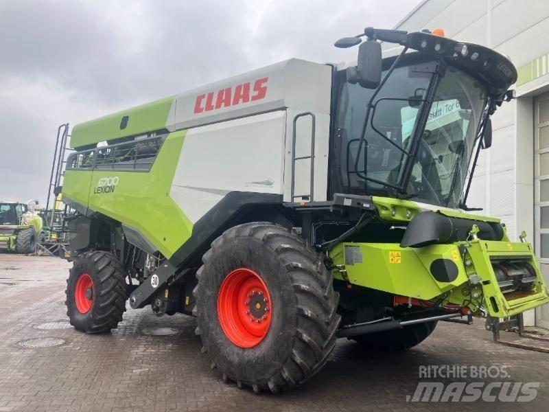 CLAAS LEXION 6700 حصادات