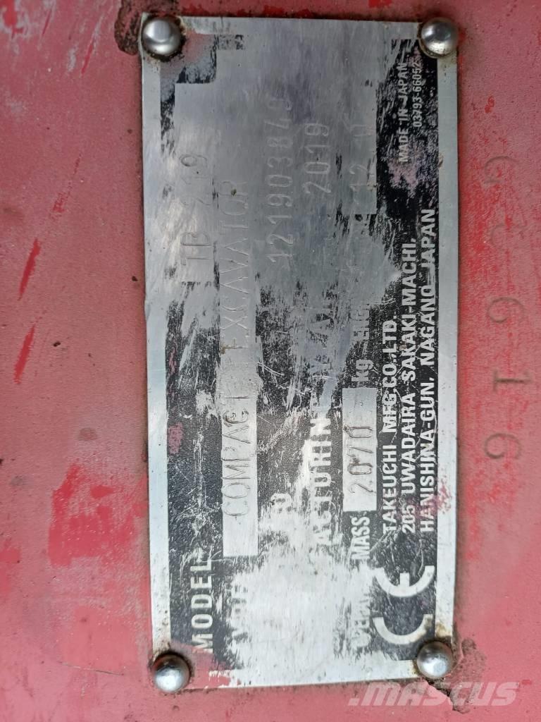 Takeuchi TB 219 حفارات صغيرة أقل من 7 طن (حفارات صغيرة)