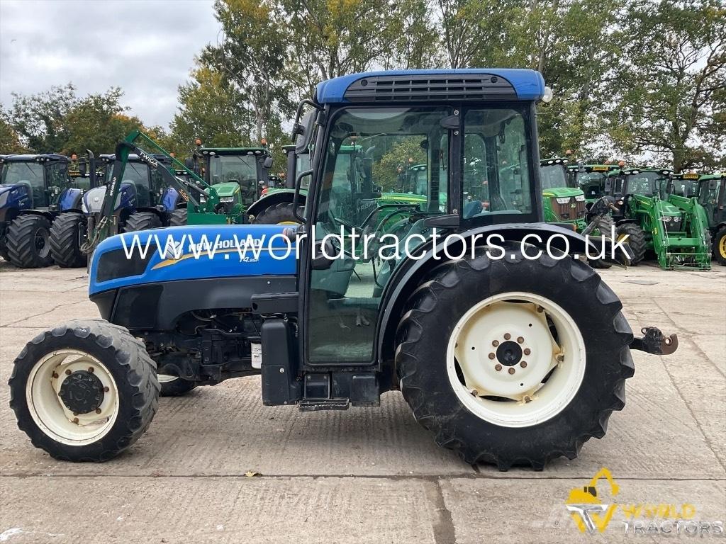 New Holland T 4.95 F الجرارات