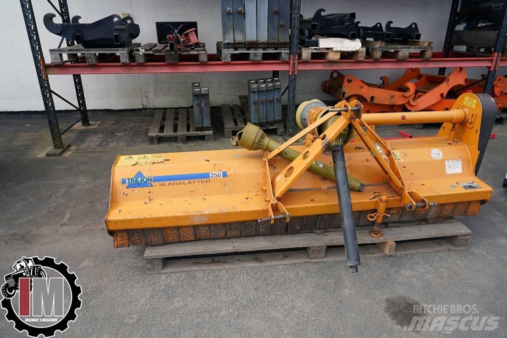 Berti EKR-S 250 جزازات وأغطية المراعي