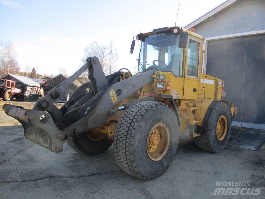 Volvo L 70 D لوادر بعجل