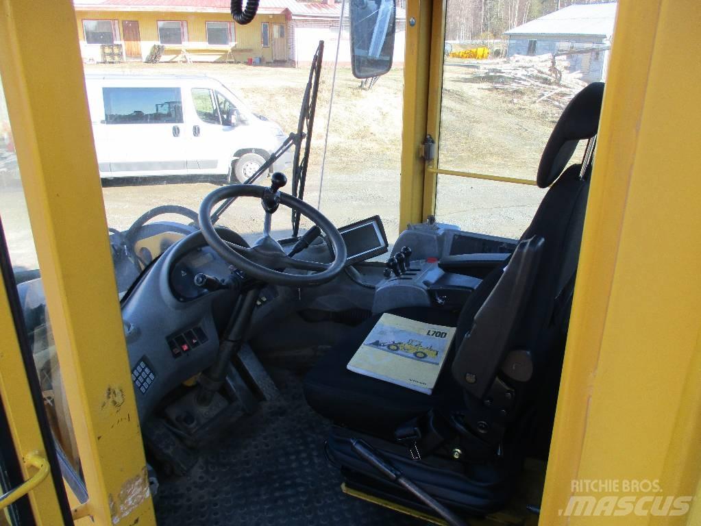Volvo L 70 D لوادر بعجل