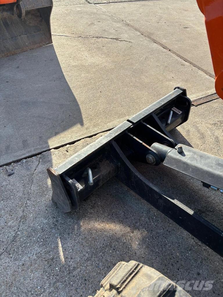 Doosan DX10Z حفارات صغيرة أقل من 7 طن (حفارات صغيرة)