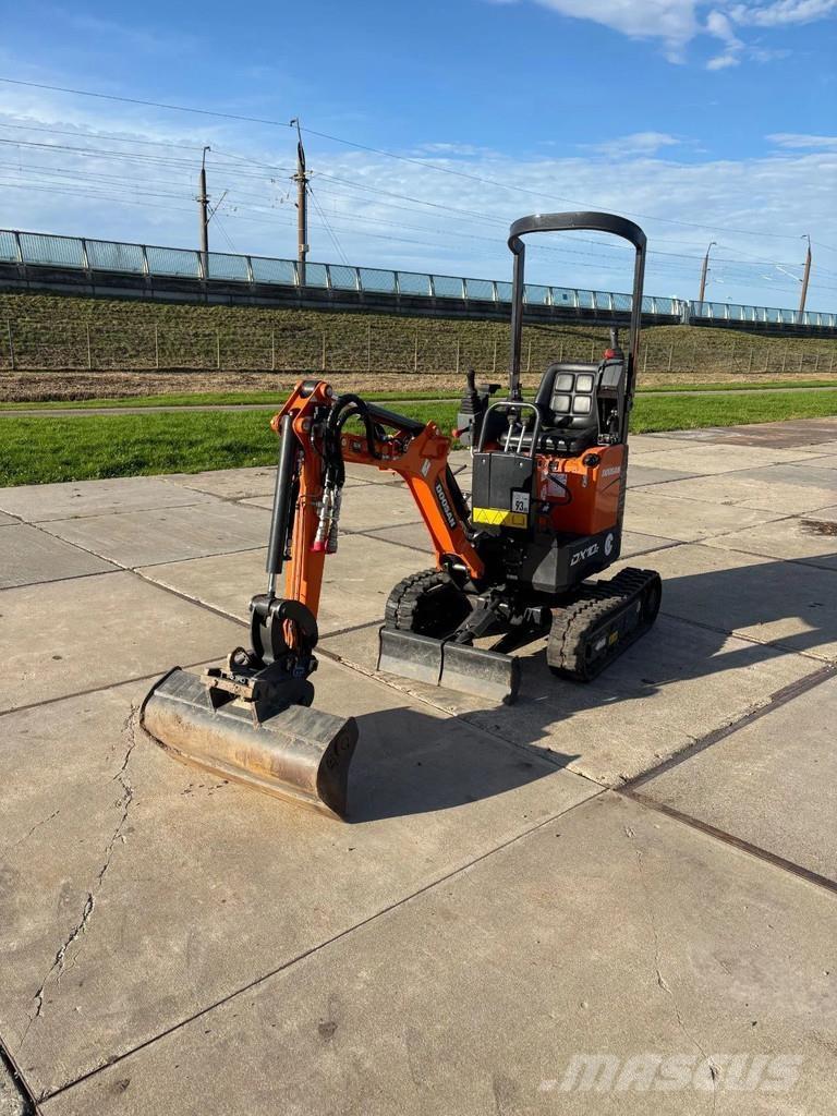 Doosan DX10Z حفارات صغيرة أقل من 7 طن (حفارات صغيرة)