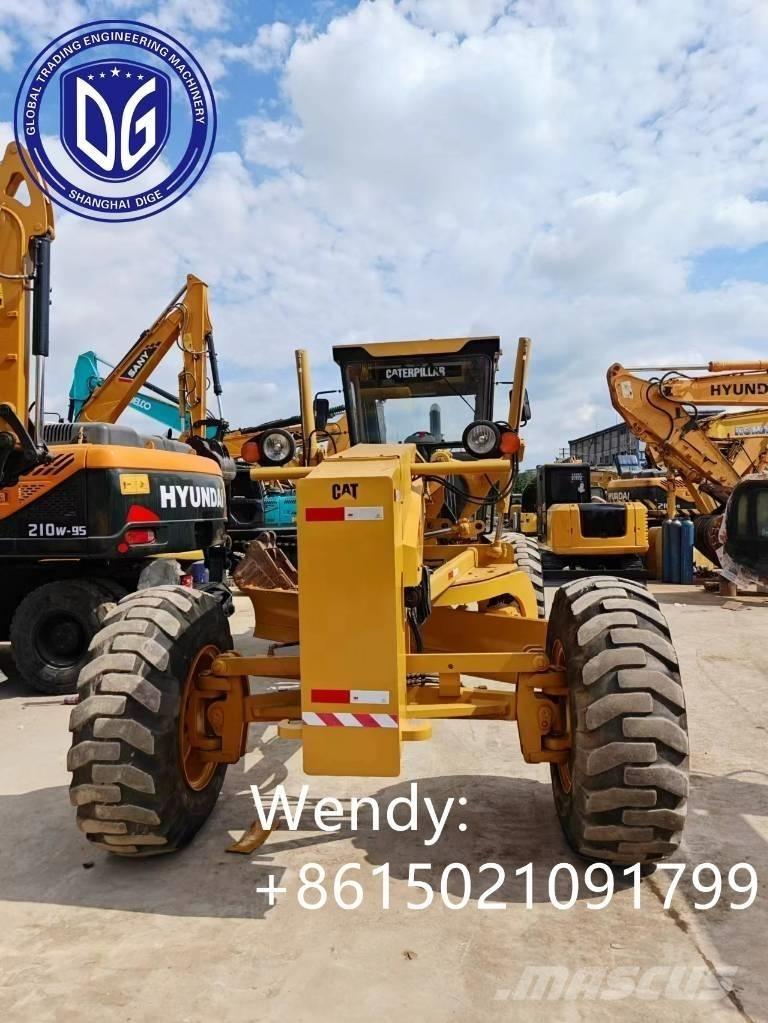 CAT 140 K معدات تمهيد الطرق