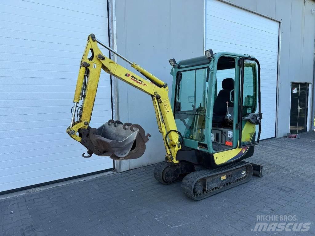 Yanmar SV17 رافعات صغيرة