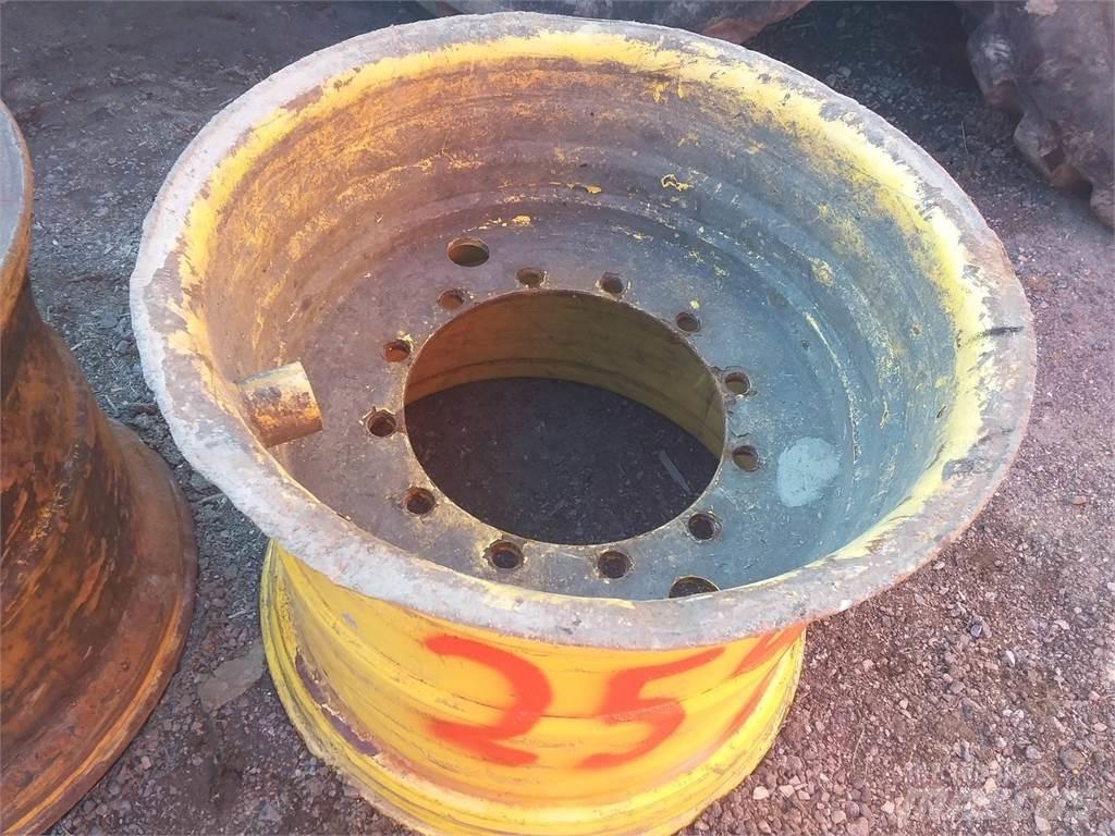 Rottne H20 24x30,5 الإطارات والعجلات والحافات