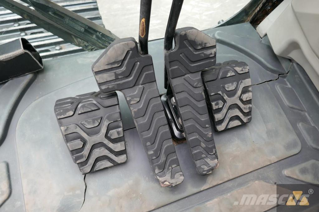 CAT 330FL حفارات زحافة