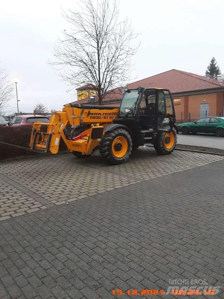 JCB 540-140 مناولات متداخلة