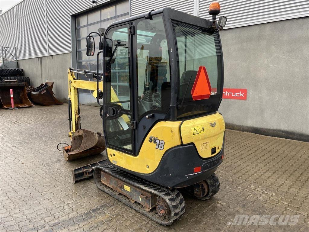 Yanmar SV18 حفارات بعجل
