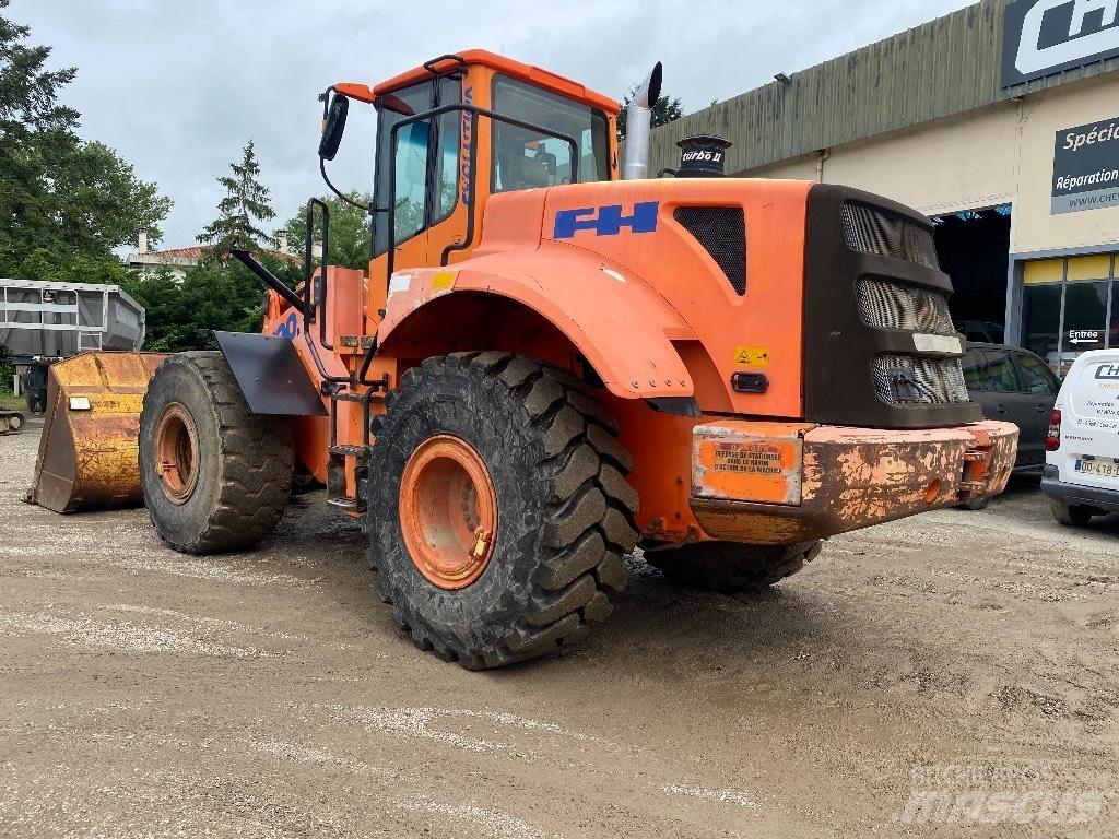 Fiat-Hitachi W 190 لوادر بعجل