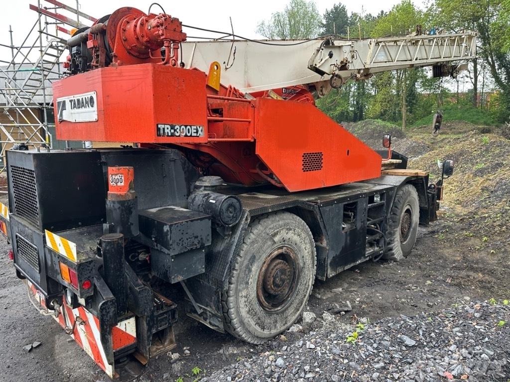 Tadano TR 300 EX رافعات الطرق الوعرة
