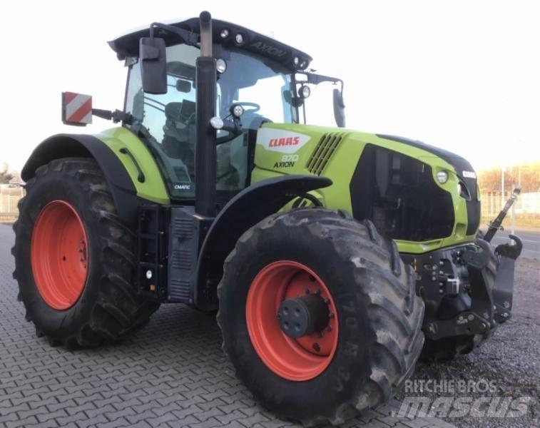 CLAAS AXION 870 الجرارات