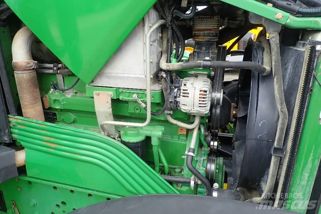 John Deere 6630 الجرارات