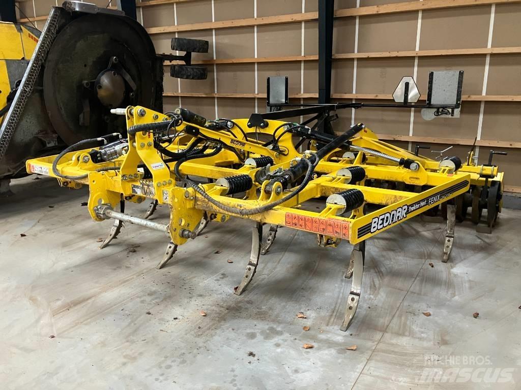 Bednar Fenix FN 4000 زراعات