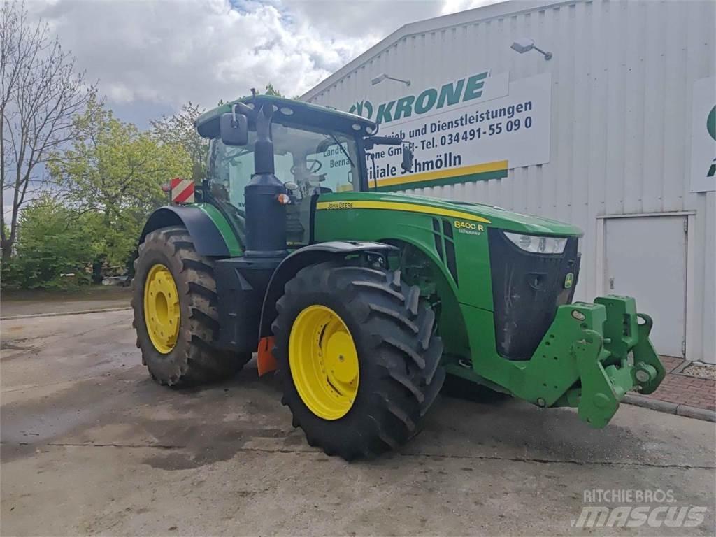 John Deere 8400R الجرارات