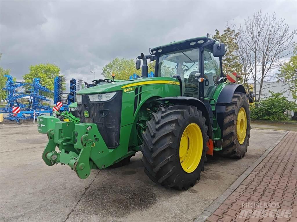 John Deere 8400R الجرارات