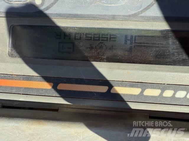 Kubota KX 61 حفارات صغيرة أقل من 7 طن (حفارات صغيرة)