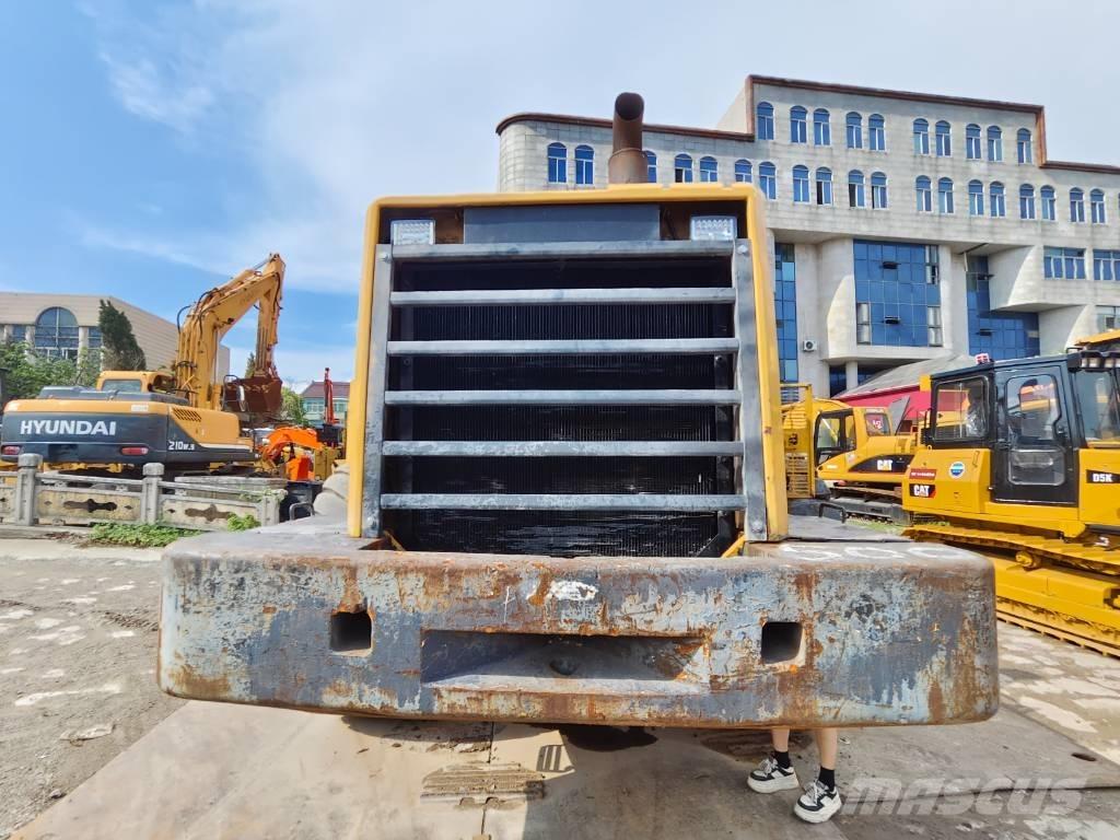 Komatsu WA 500-3 لوادر بعجل